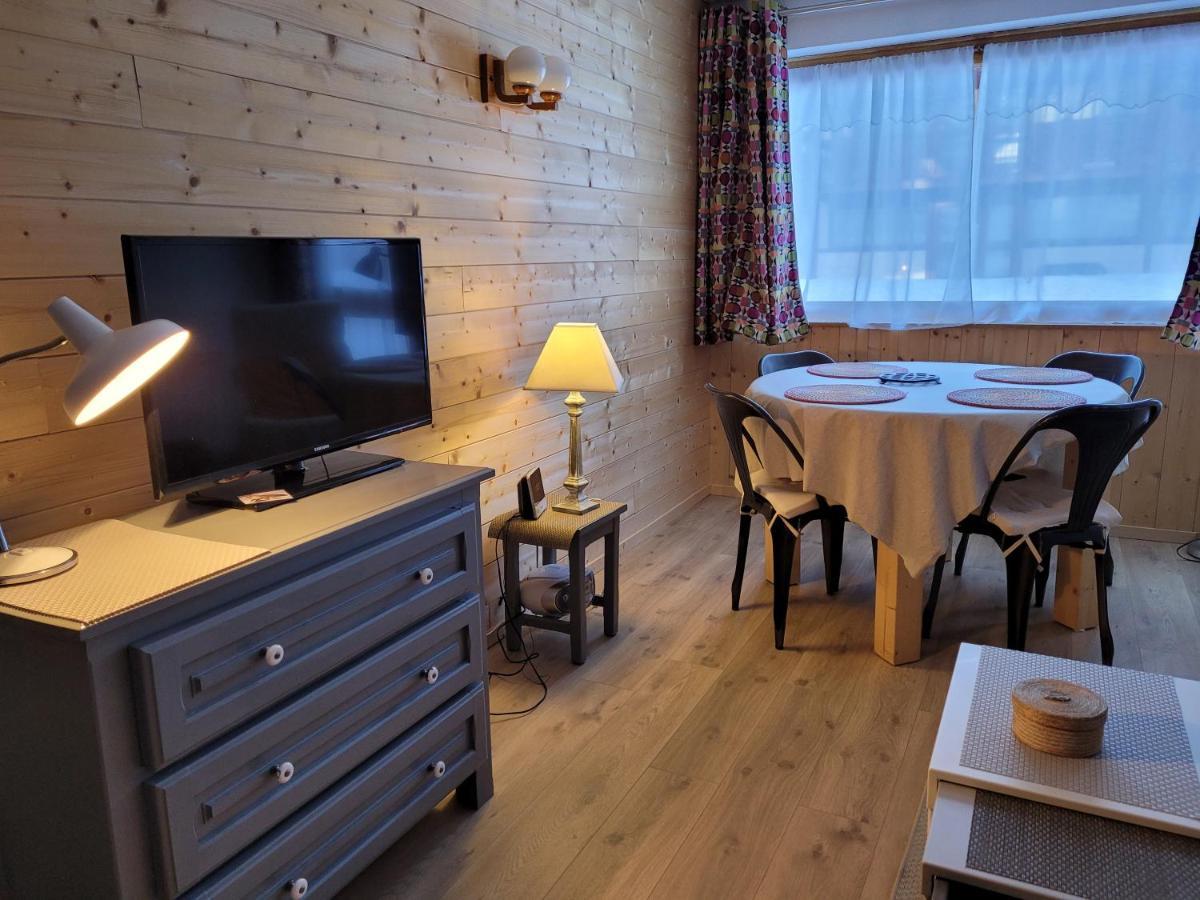 Studio 4 Personnes Equipe Wifi Lejlighed Bessans Eksteriør billede